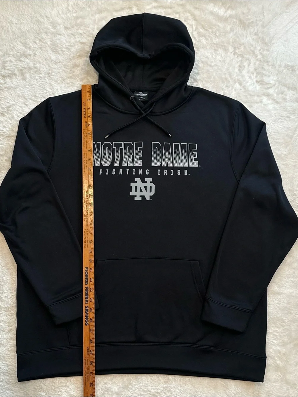 Colosseum Notre Dame Fighting Irish Blackout Hoodie Mens XXL 2XL Graphic